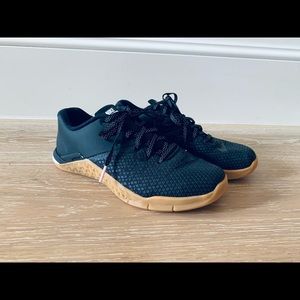 Nike Metcon 4 • Women’s size 7